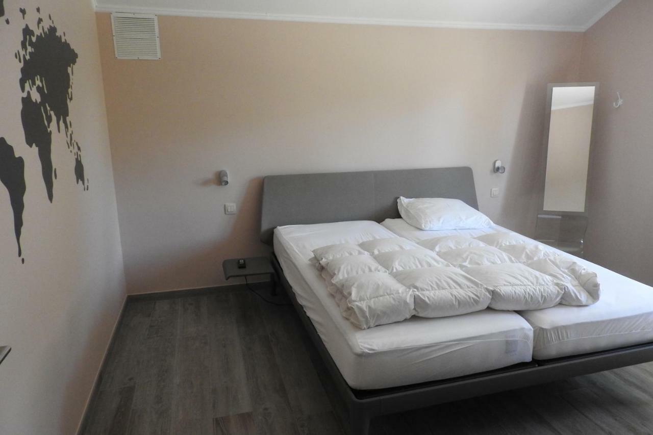 T Sutterhuisje, Zalig Slapen Aan Het Donkmeer Εξωτερικό φωτογραφία